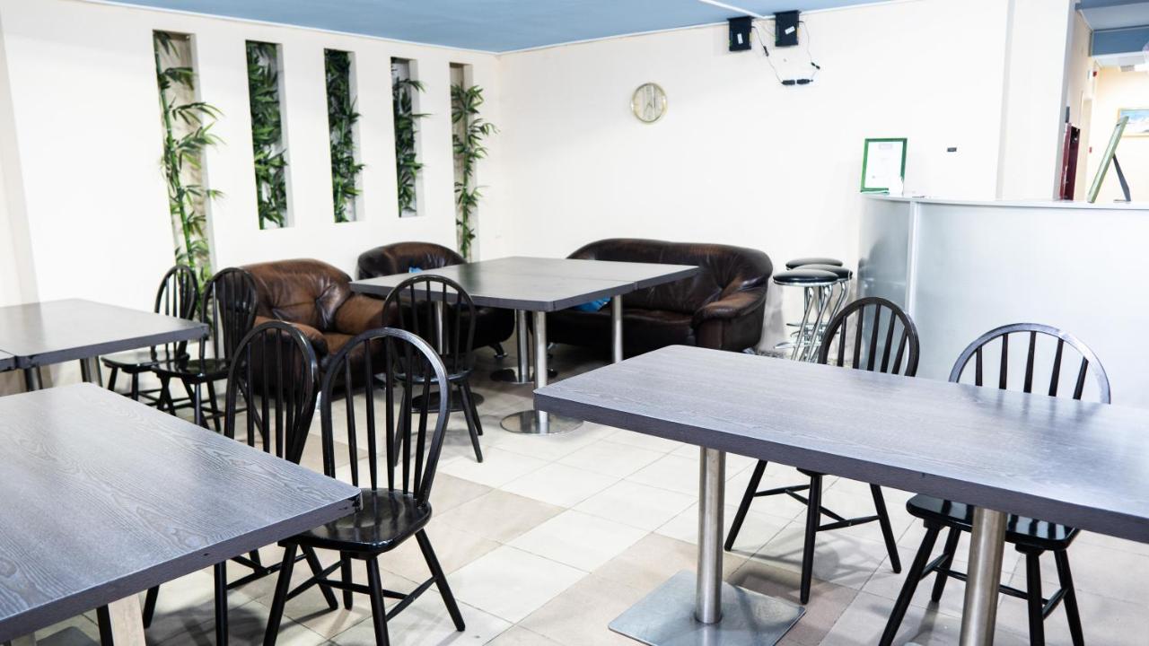 Fox Hostel 알마티 외부 사진