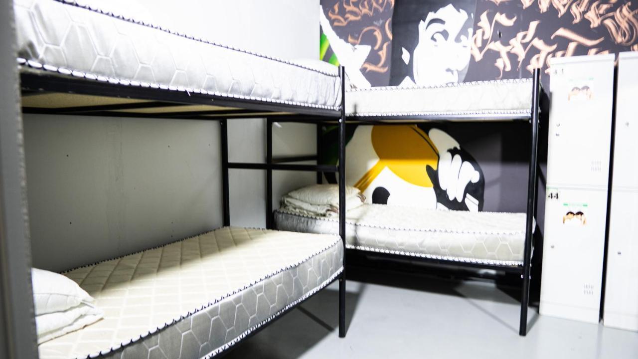 Fox Hostel 알마티 외부 사진